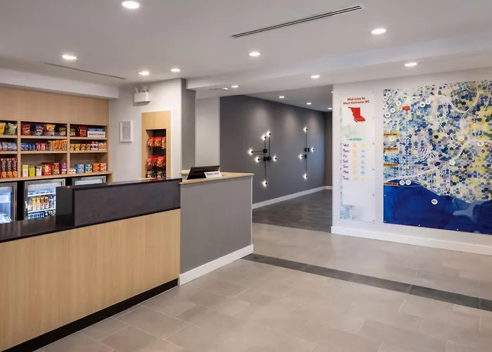 Towneplace Suites By Marriott West Kelowna